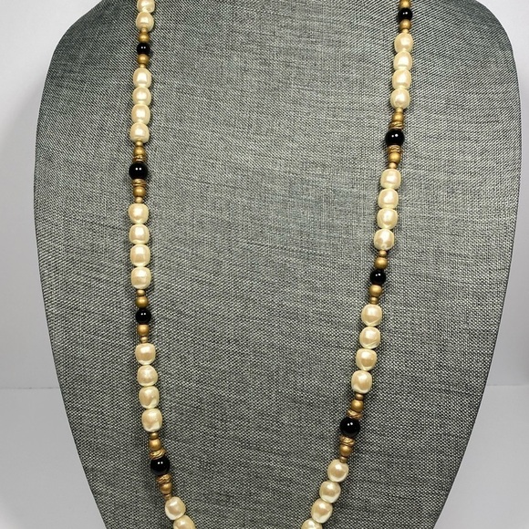 Necklace Vintage Faux Pearls Jewelry 36” - Picture 7 of 8
